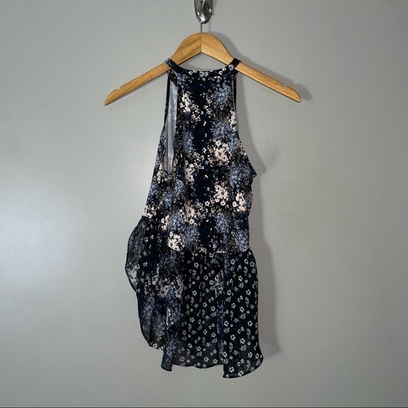 BCBG Generation Floral Tiered Blouse - Picture 7 of 8